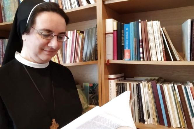 1143444 monastir tse ne armiya ne tyurma tse prosto stil zhittya eksklyuzivne intervyu iz chernitseyu z terepolya