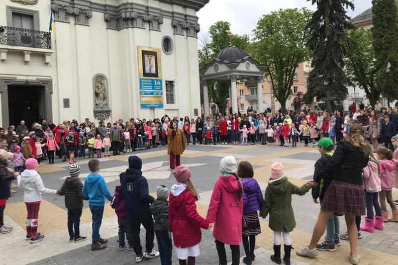 59373802 1267773966710784 6100384140635406336 n