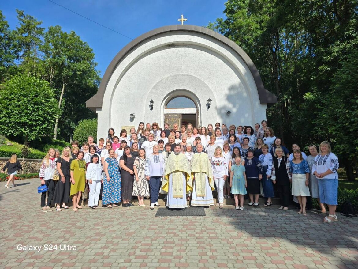 -5197425957835765922_121