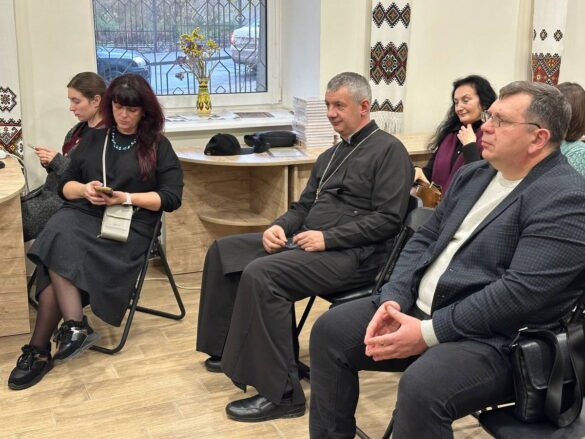 photo_2025-12-11_17-12-21