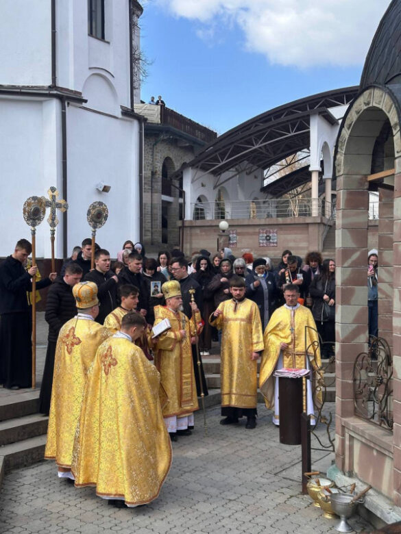 667451661_1551970220269664_972866807503149439_n